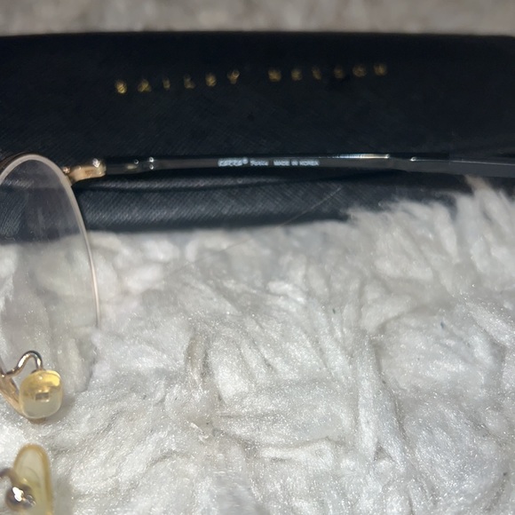 Bailey Nelson Prescription Readers - Picture 4 of 4